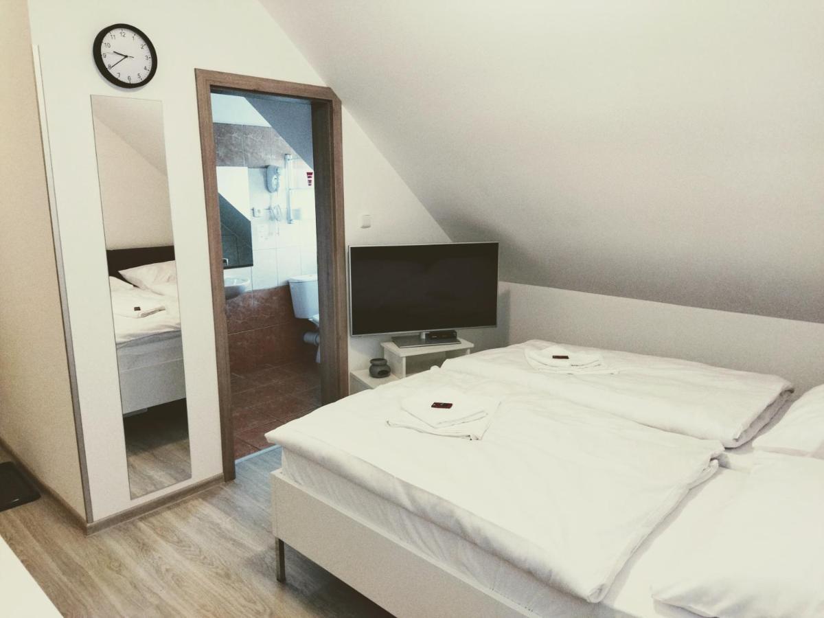 Penzion Janousek Motorsport Cesky Krumlov Přísečná Exterior foto